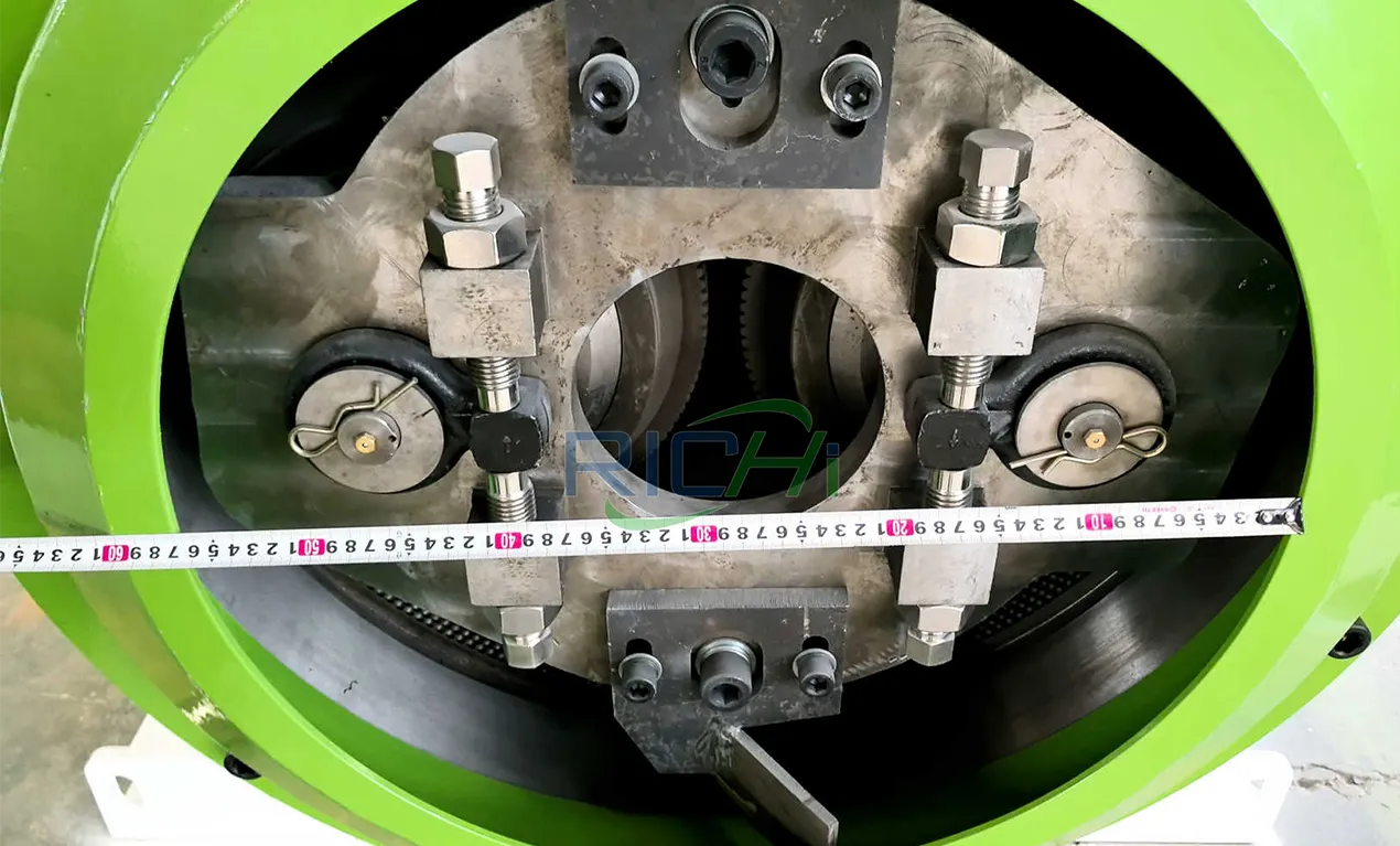 520 large ring mold larger granulation space