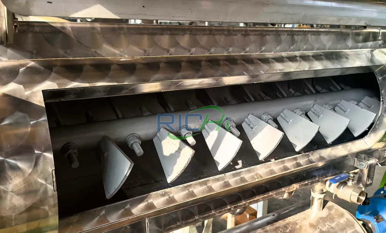 Feed Pellet Machine monolithic iron plate forged paddles deliver superior quality