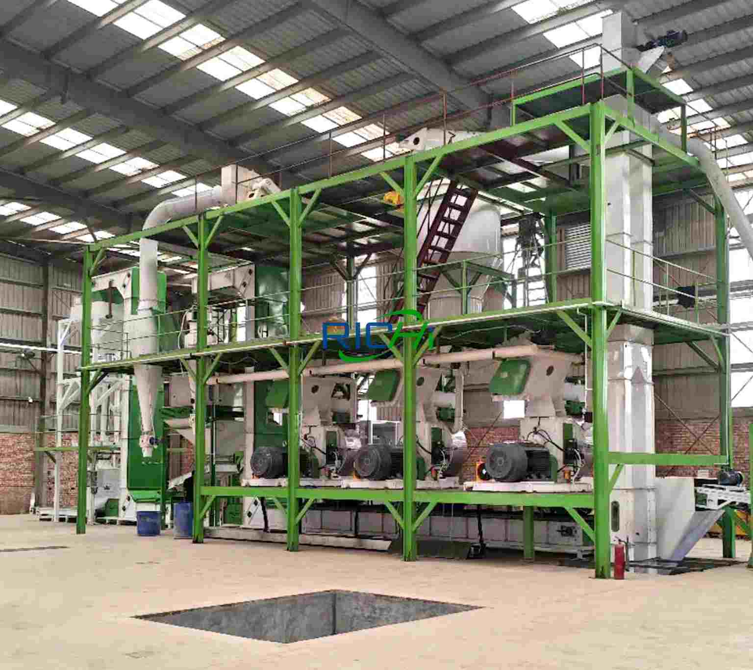 Chicken Manure Organic Fertilizer Granulator Machine In U.S.