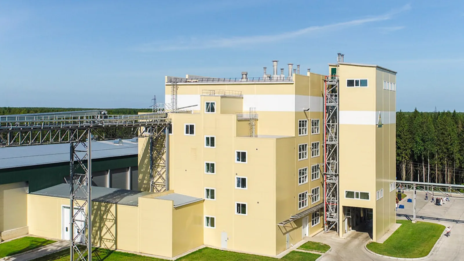 Floating Fish Feed Production Line in Russia