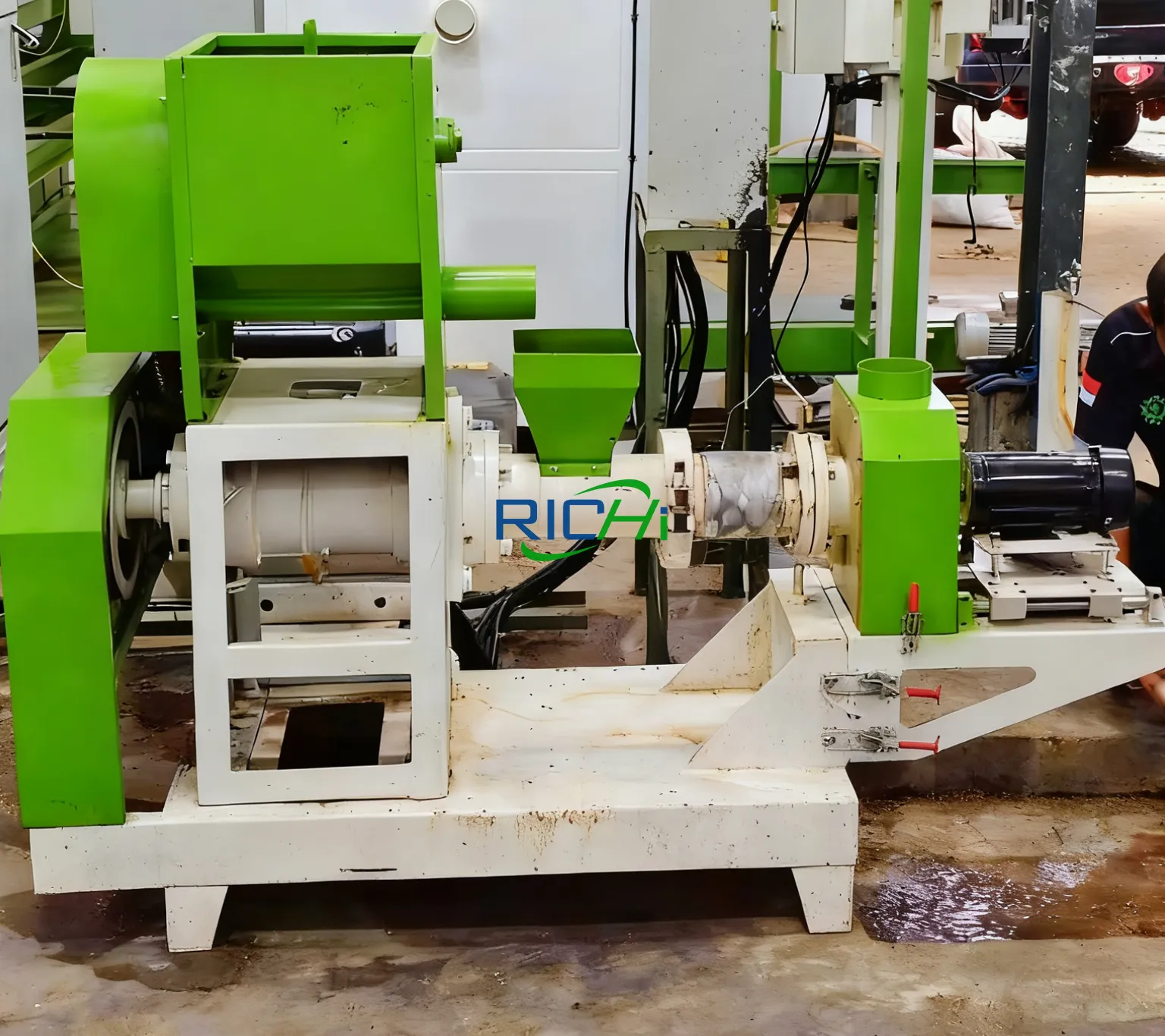 UK Small Floating Fish Feed Production Line