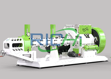 detailed images of the floating fish feed extruder machine Extruder body