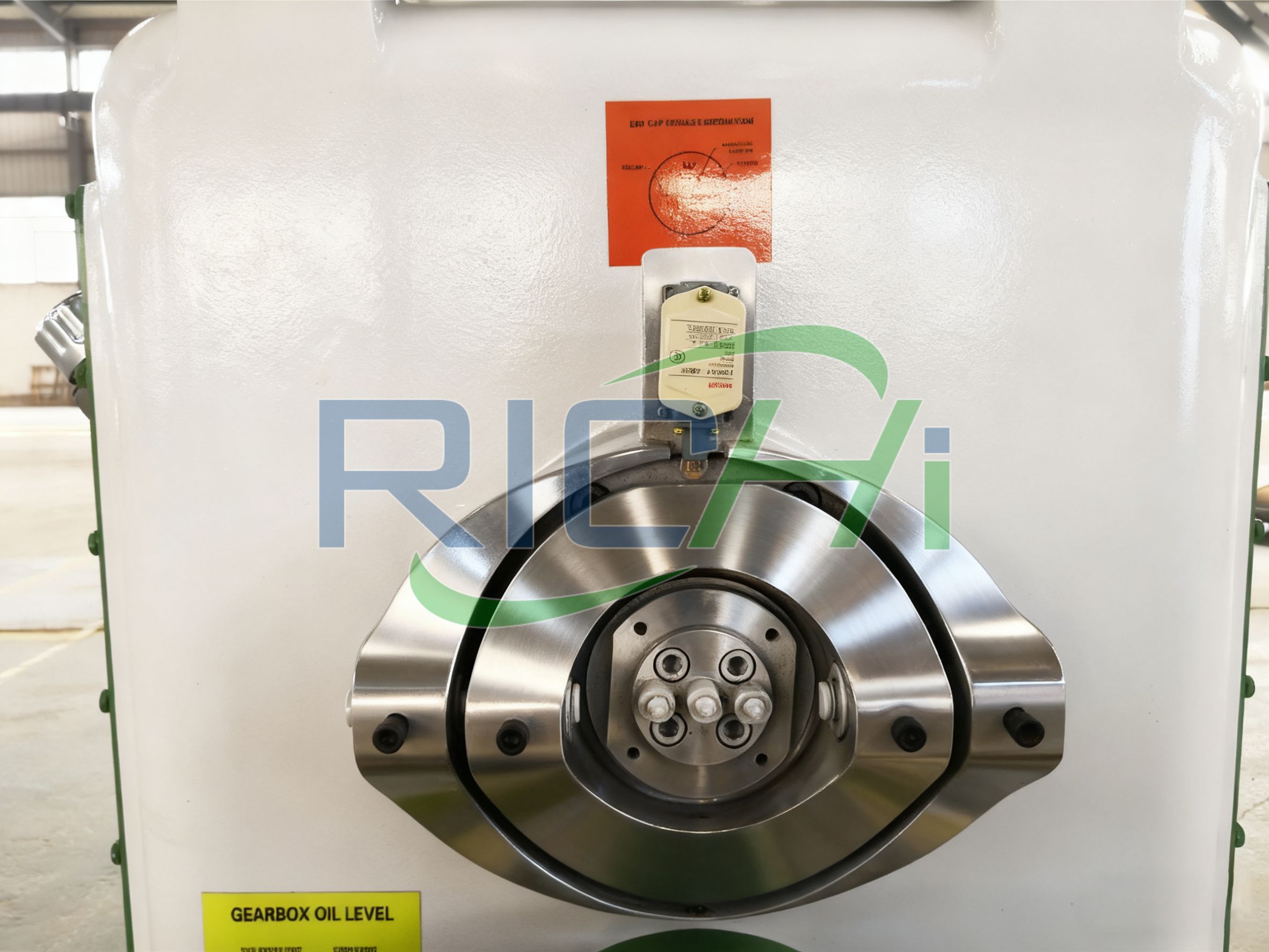 جهاز تعشيق الأمان