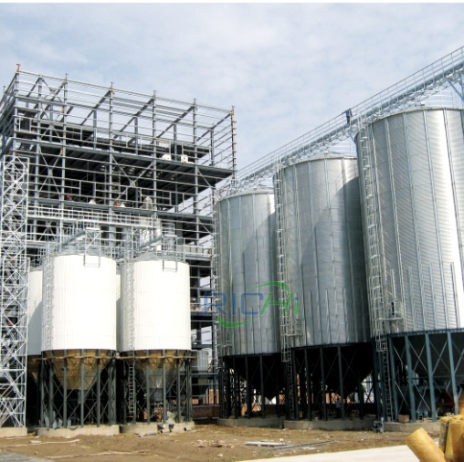 Fabrică de furaje pentru păsări de mari dimensiuni, cu o capacitate de 50-60 T/H