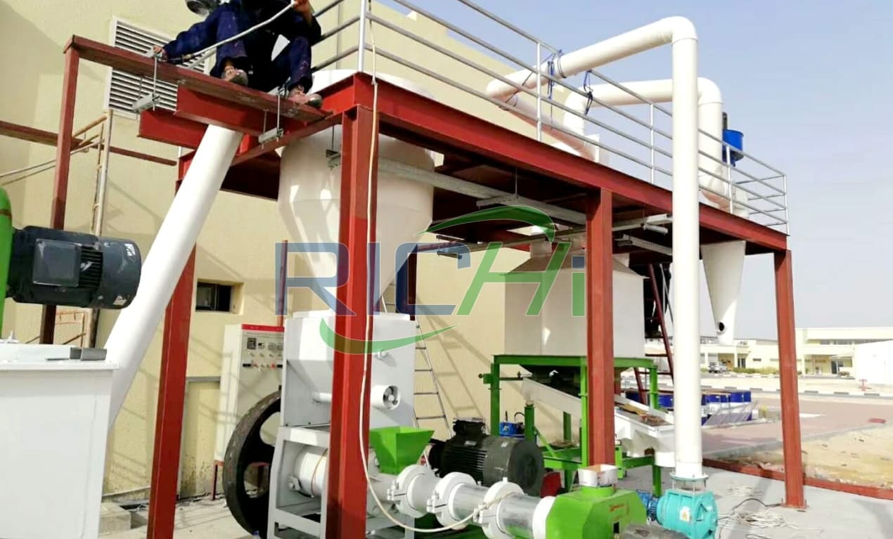اکستروژنر خوراک ماهی خشک با ظرفیت ۱ تن در ساعت در قطر