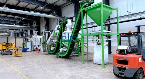 3-5T/H Cat Litter Manufacturing Plant in Canada