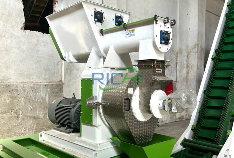 Italian pellet machine for organic fertilizer