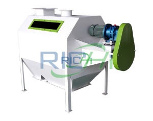 Cleaning machine
