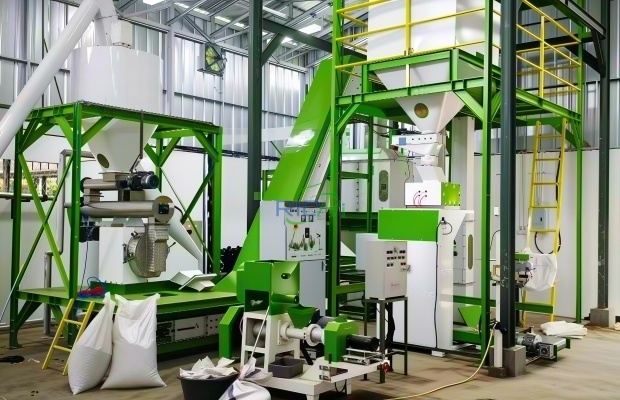 1–2 th Chicken Feed Pellet Machine and Extruder in India