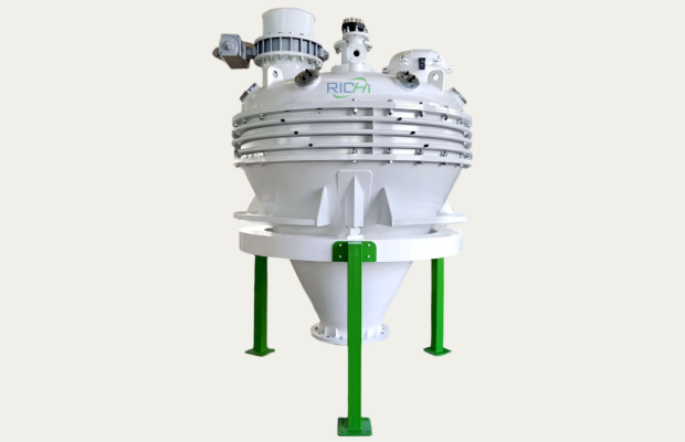 Spray painting machine